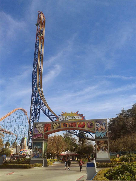 Superman Escape from Krypton Six Flags Magic Mountain usa roller coaster